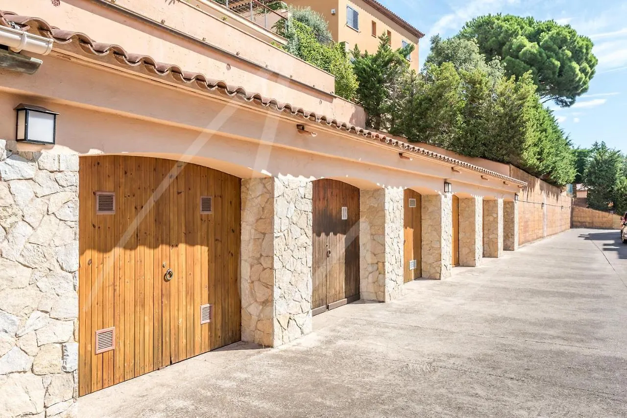 Antora C By Seamount Rentals Palafrugell Spanje